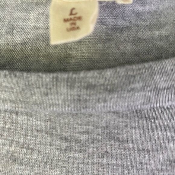 Hem & Thread Peace, Love ,Freedom -L T-shirt - Picture 4 of 6